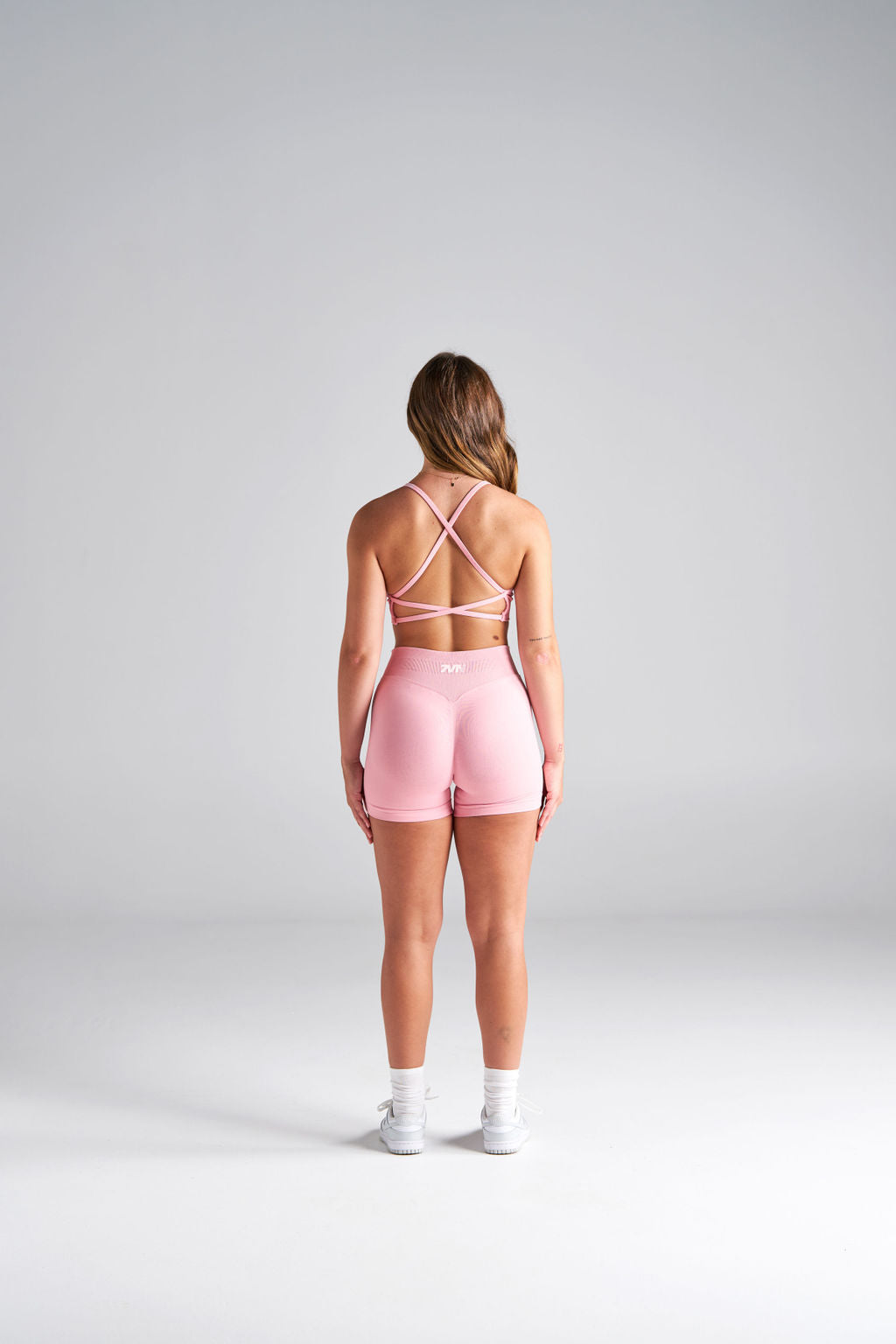 Momentum Shorts - Pink