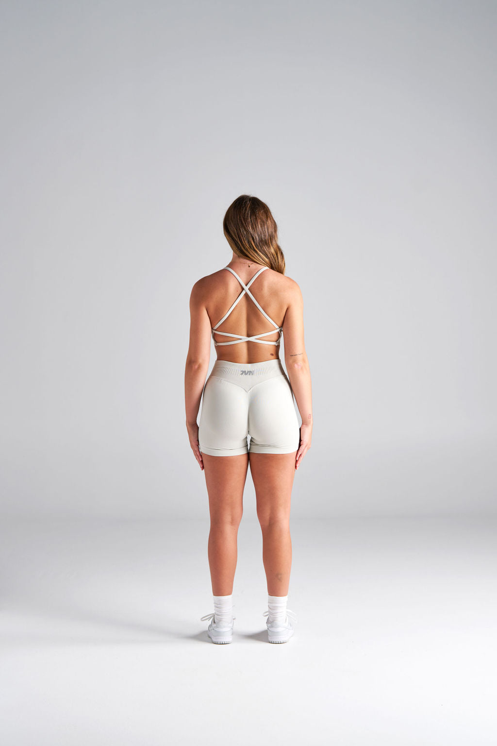 Momentum Shorts - Light Grey