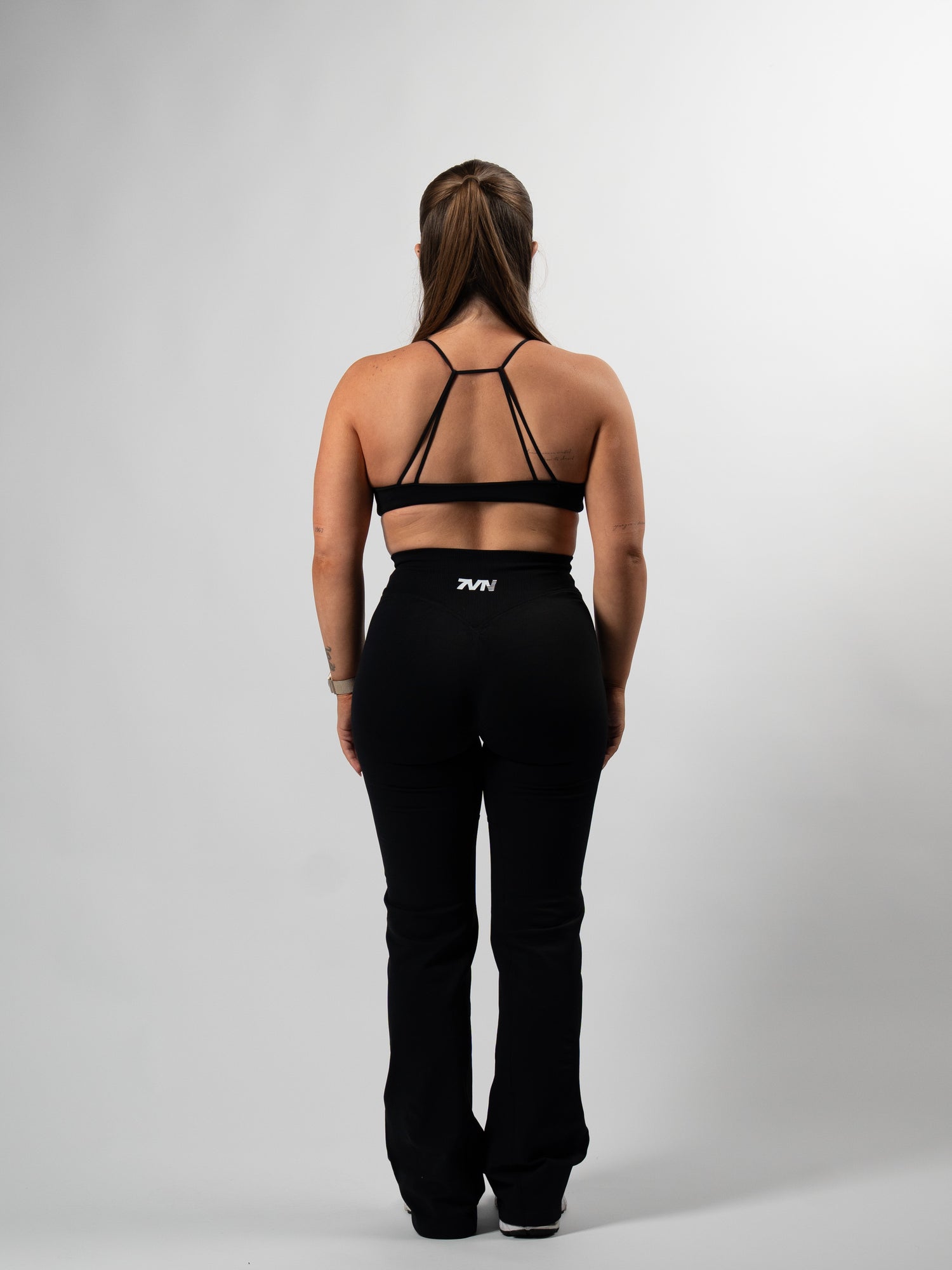 Core Twist Bra - Black