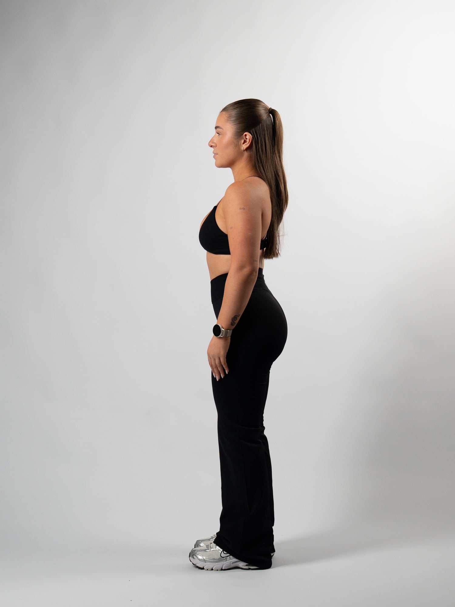 Core Twist Bra - Black